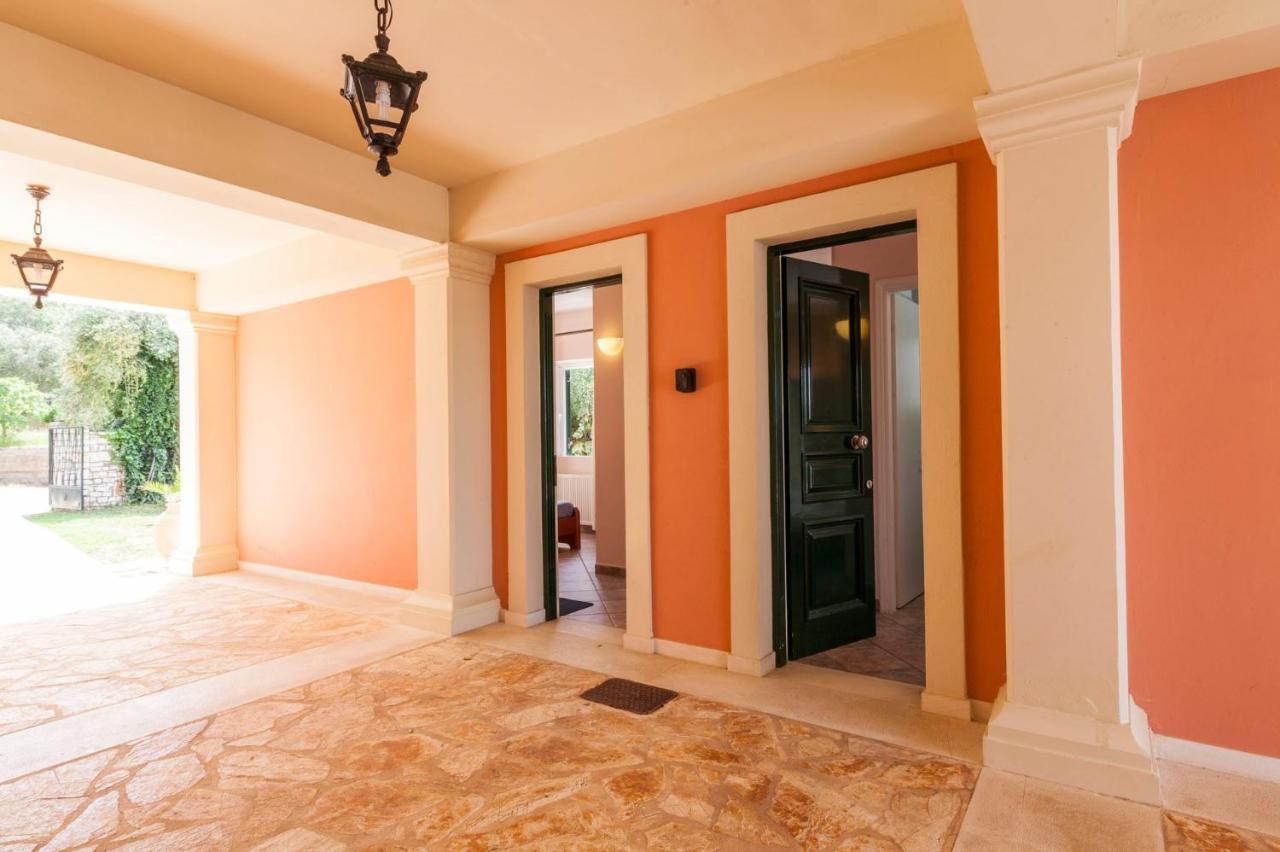 Villa Kanali Kassiopi Buitenkant foto