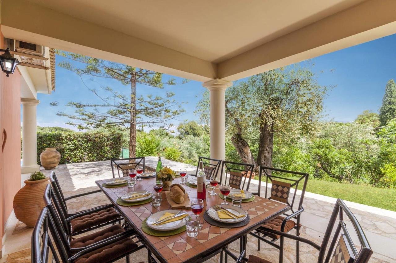 Villa Kanali Kassiopi Buitenkant foto